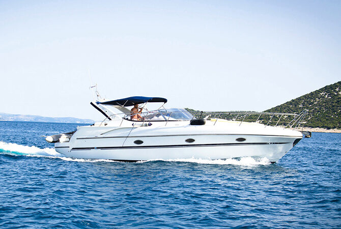 yacht-3-1